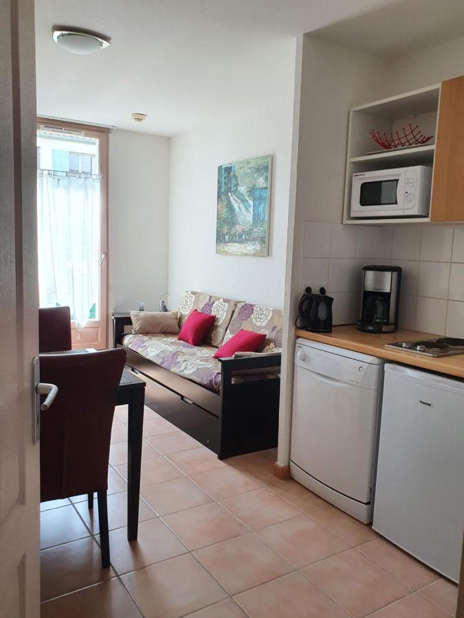 Joli Appartement T2 Dans Residence Avec Piscine, Hammam Et Parking Gratuits Carcassone Exterior photo