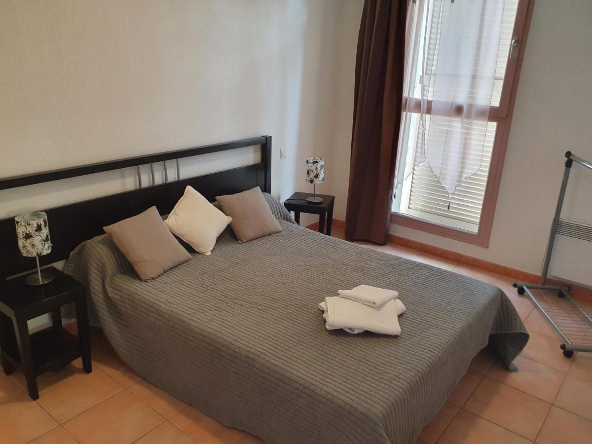 Joli Appartement T2 Dans Residence Avec Piscine, Hammam Et Parking Gratuits Carcassone Exterior photo