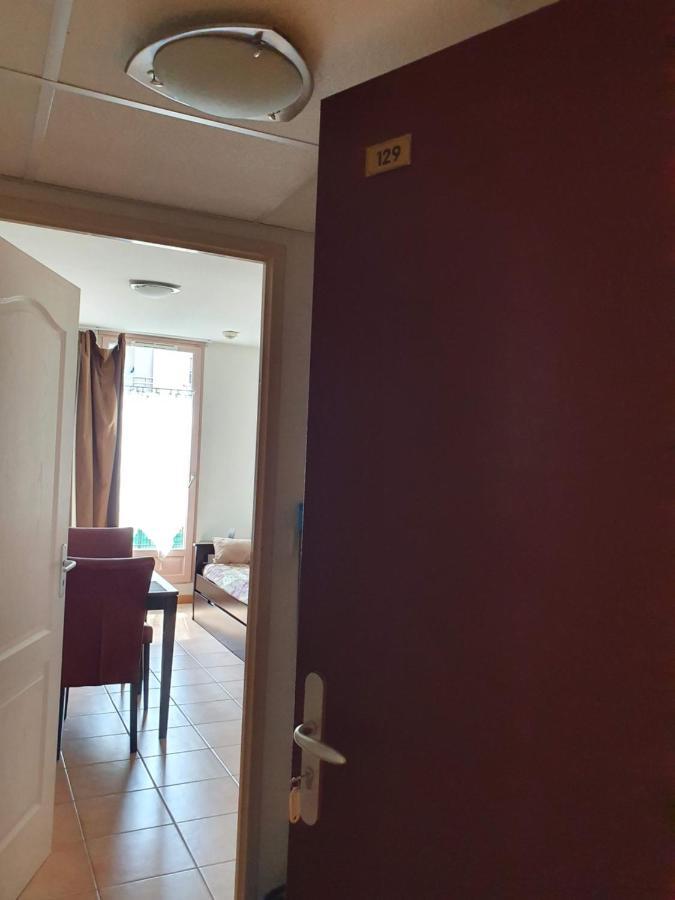 Joli Appartement T2 Dans Residence Avec Piscine, Hammam Et Parking Gratuits Carcassone Exterior photo